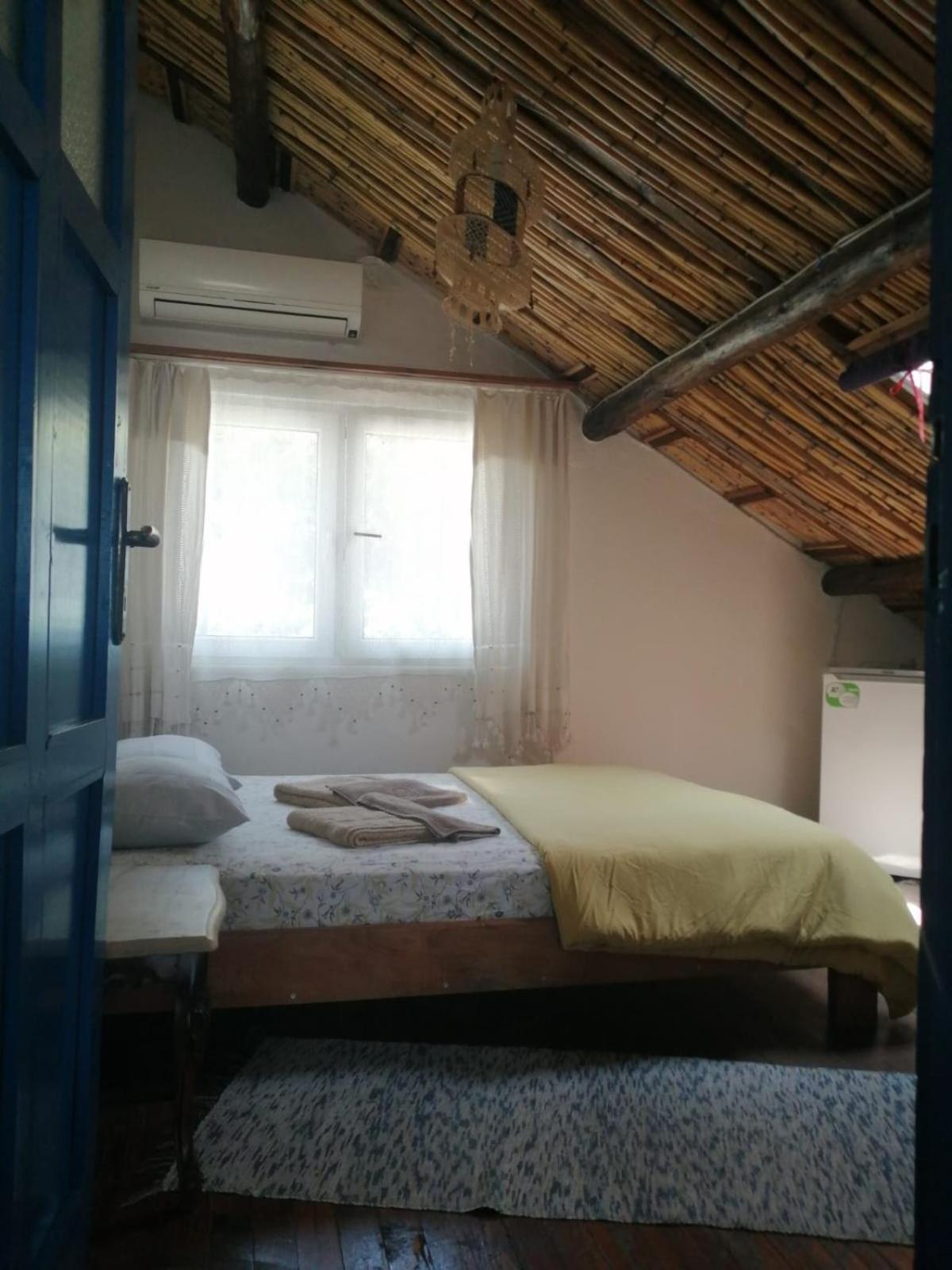 Ecer Pansiyon Kusadasi Exterior photo